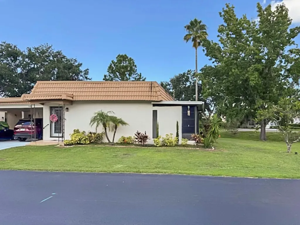 9143 Via Recreo New Port Richey FL 34655