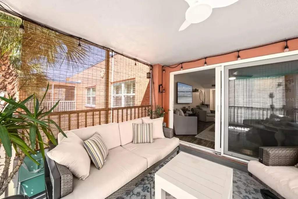17035 Gulf Boulevard St Petersburg FL 33708