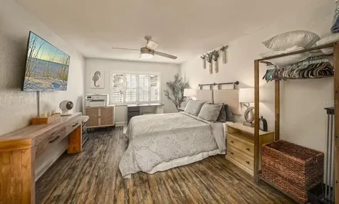 17035 Gulf Boulevard St Petersburg FL 33708