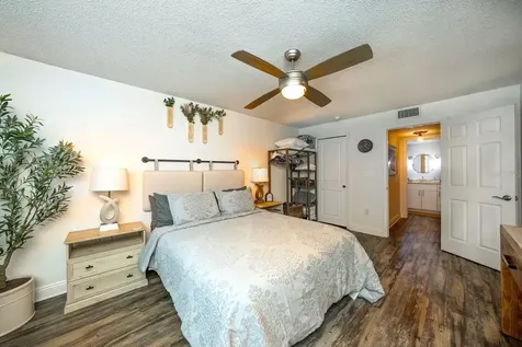 17035 Gulf Boulevard St Petersburg FL 33708
