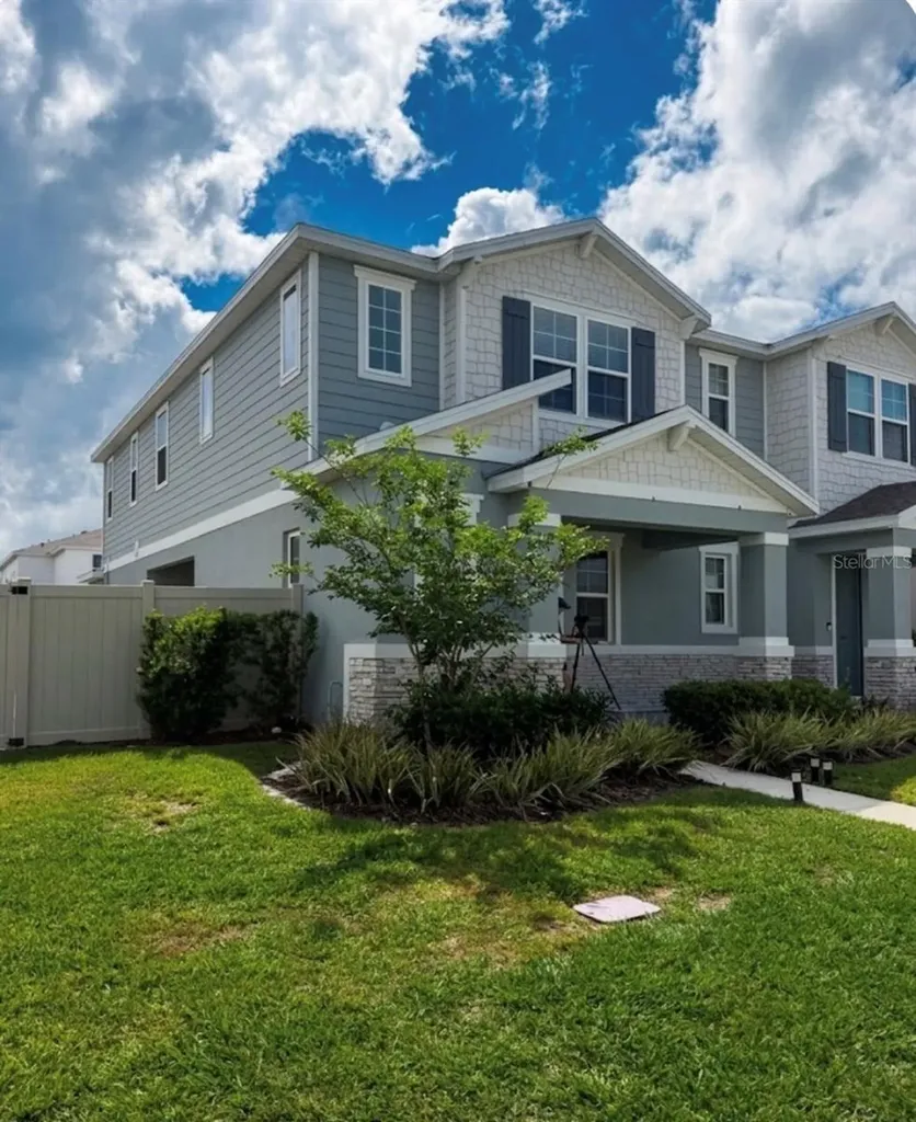 1487 Axel Graeson Avenue Kissimmee FL 34744