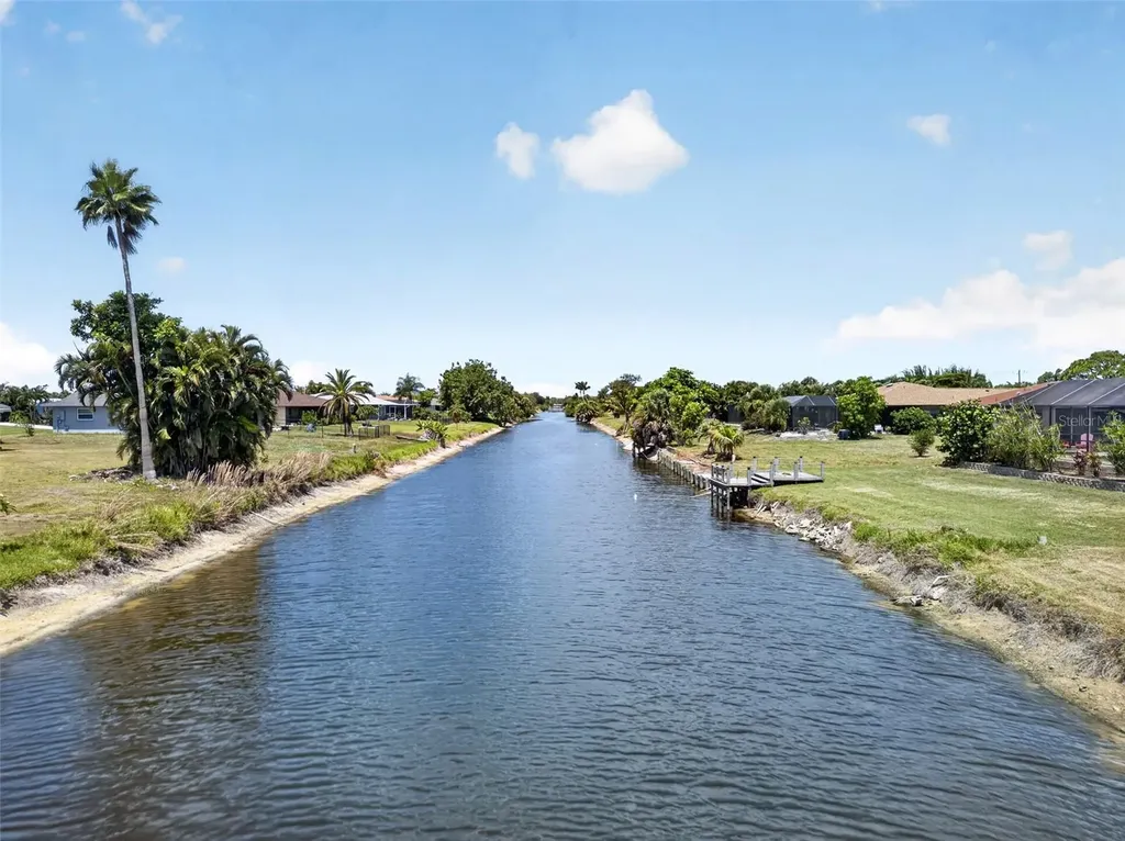 188 Annapolis Lane Rotonda West FL 33947