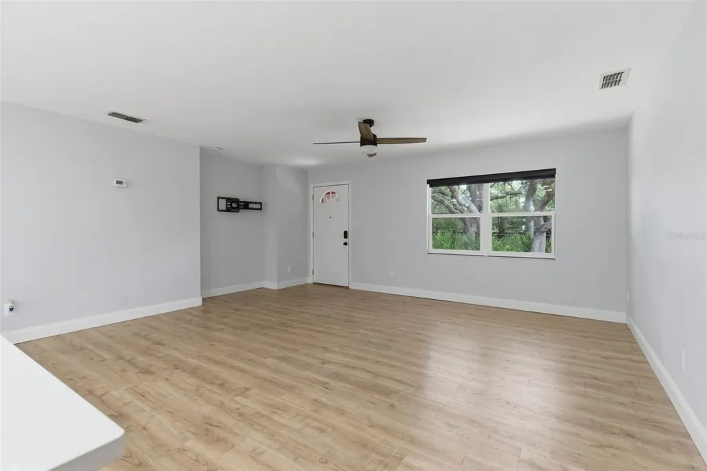 176 Lake Eva Drive Oviedo FL 32766