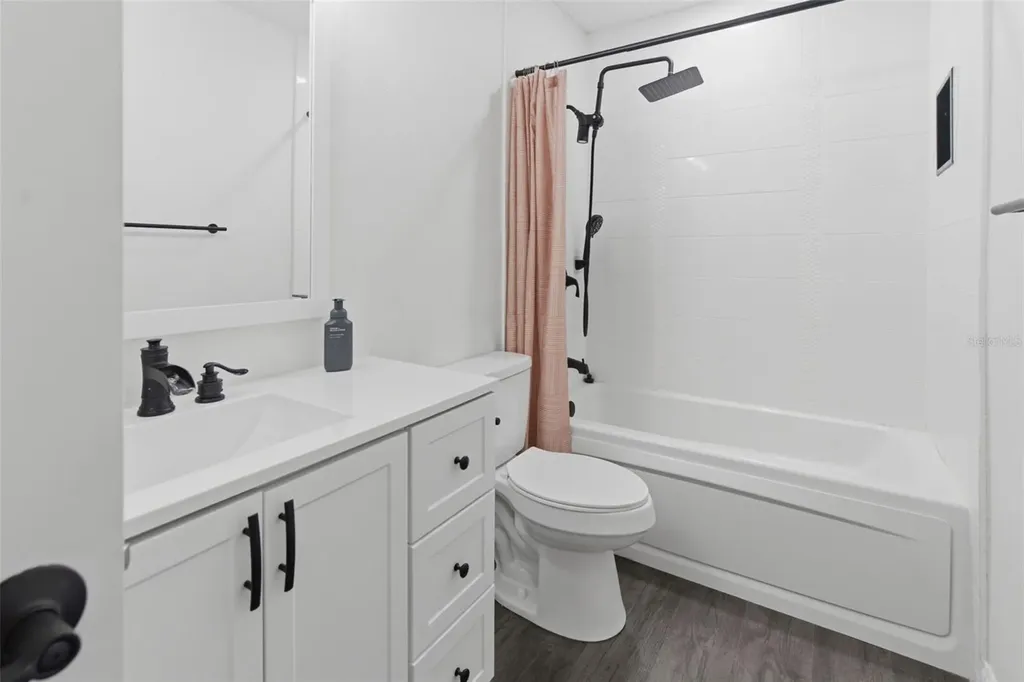 176 Lake Eva Drive Oviedo FL 32766