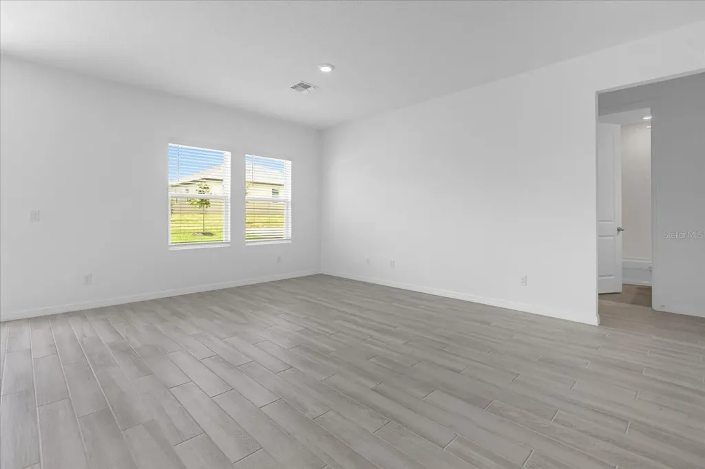 2306 Lancashire Street Davenport FL 33896