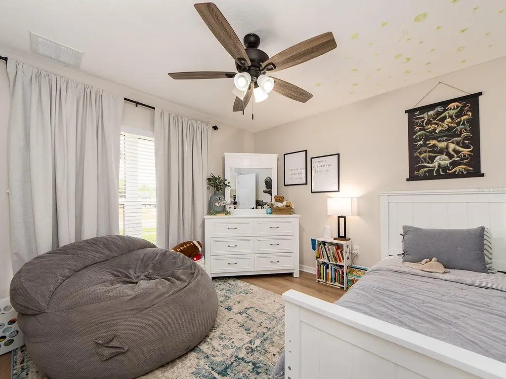 1700 Blue Lake Court Tarpon Springs FL 34689