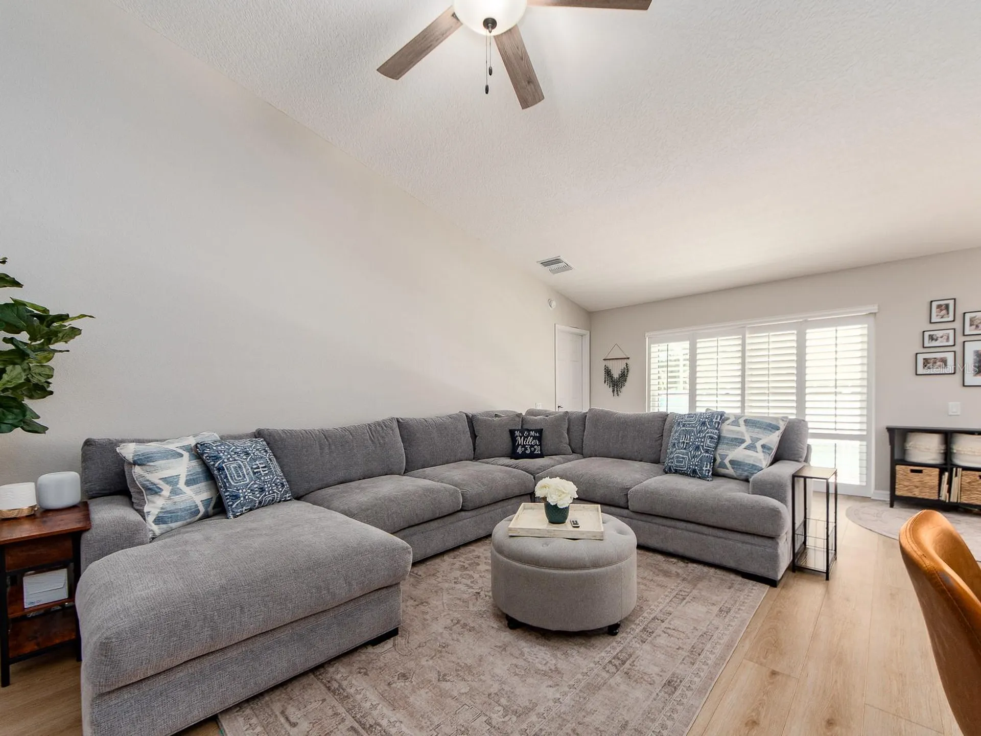 1700 Blue Lake Court Tarpon Springs FL 34689