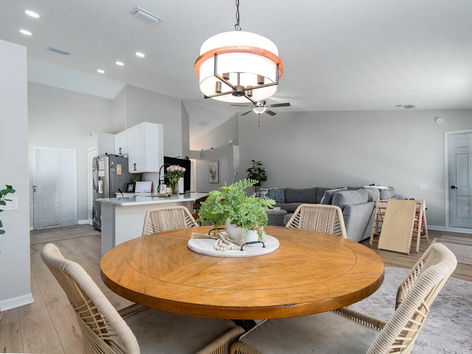 1700 Blue Lake Court Tarpon Springs FL 34689
