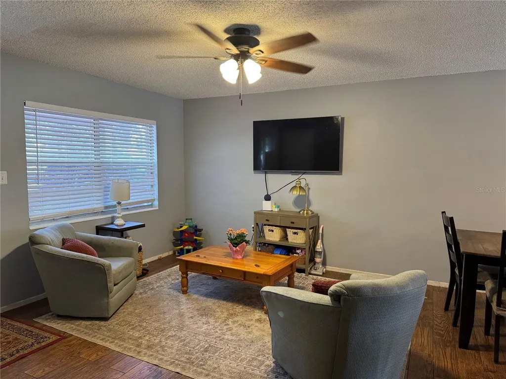 580 Fern Avenue Tavares FL 32778