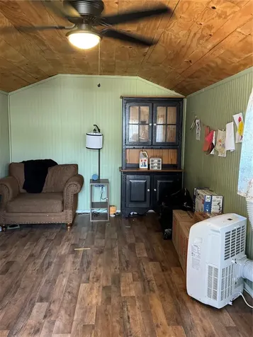 580 Fern Avenue Tavares FL 32778