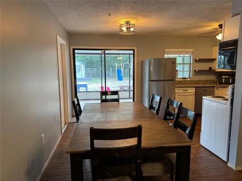 580 Fern Avenue Tavares FL 32778