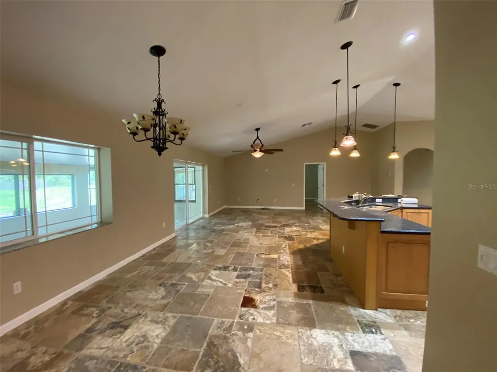 1800 County Road 426 N Oviedo FL 32765