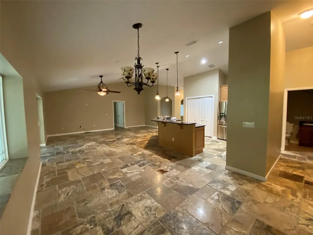 1800 County Road 426 N Oviedo FL 32765