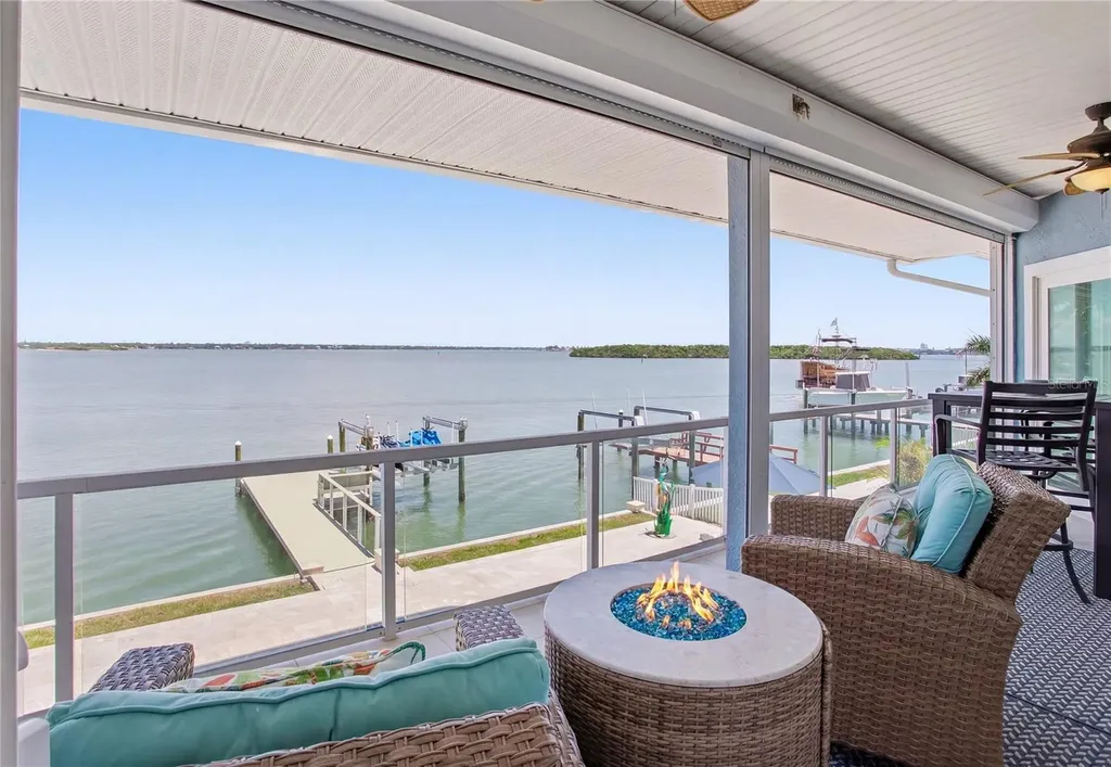 547 Johns Pass Avenue Madeira Beach FL 33708