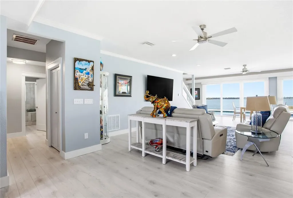 547 Johns Pass Avenue Madeira Beach FL 33708