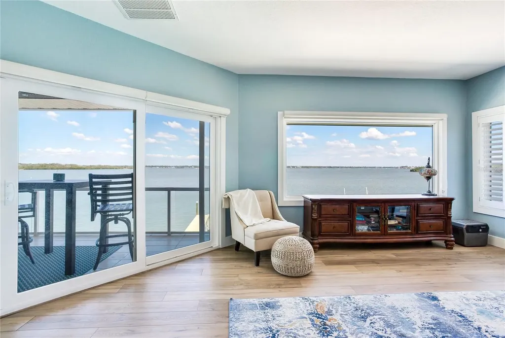 547 Johns Pass Avenue Madeira Beach FL 33708