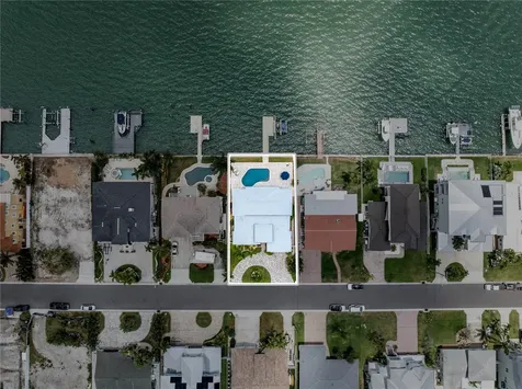 547 Johns Pass Avenue Madeira Beach FL 33708