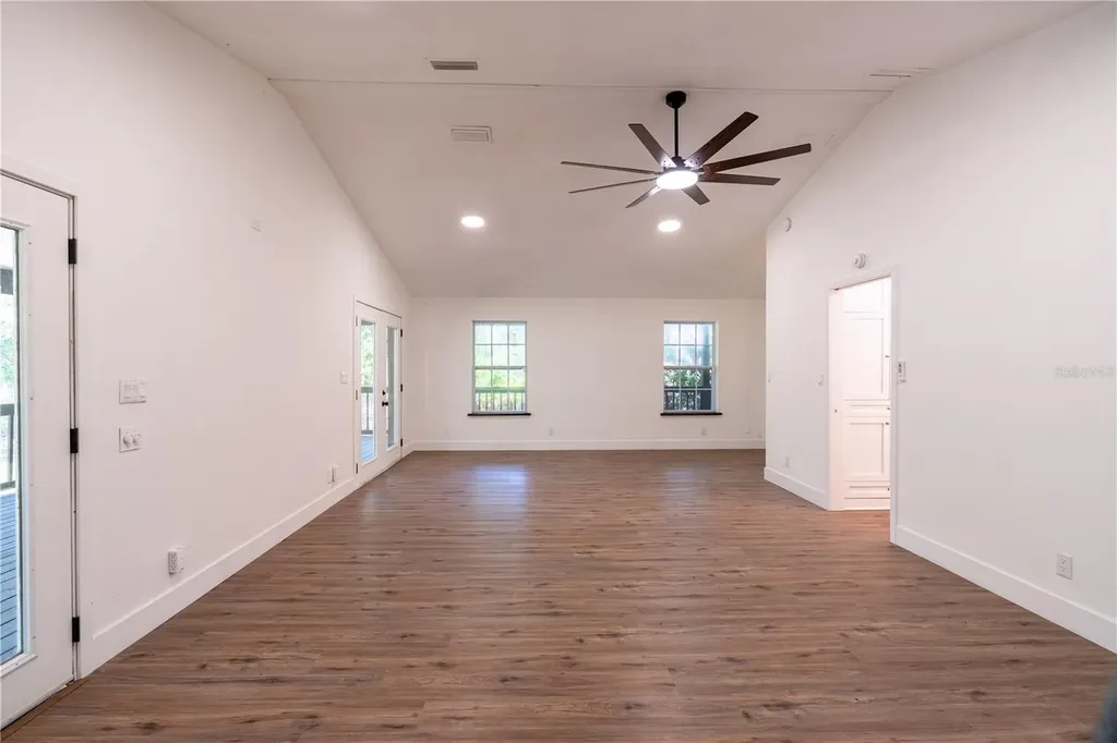 12691 SE 80th Street Morriston FL 32668
