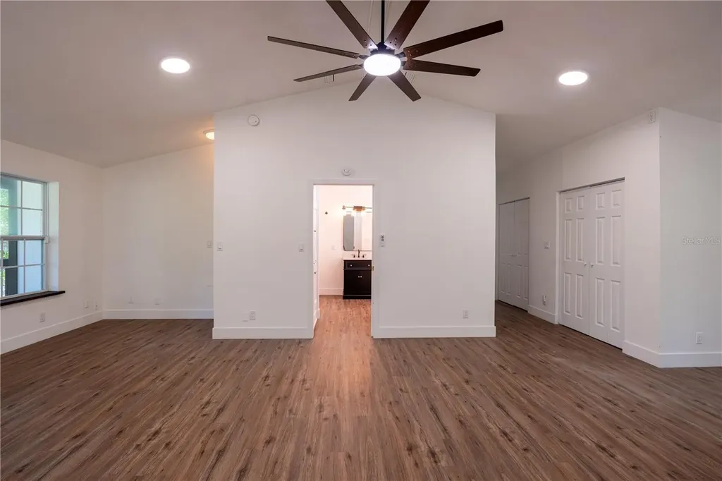 12691 SE 80th Street Morriston FL 32668