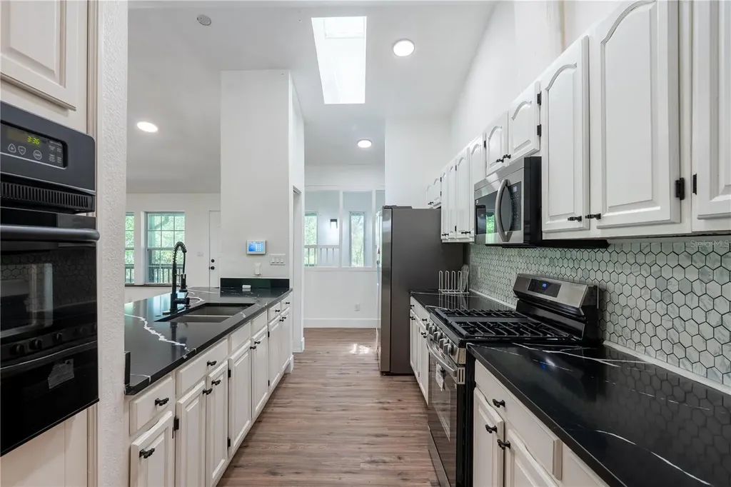 12691 SE 80th Street Morriston FL 32668