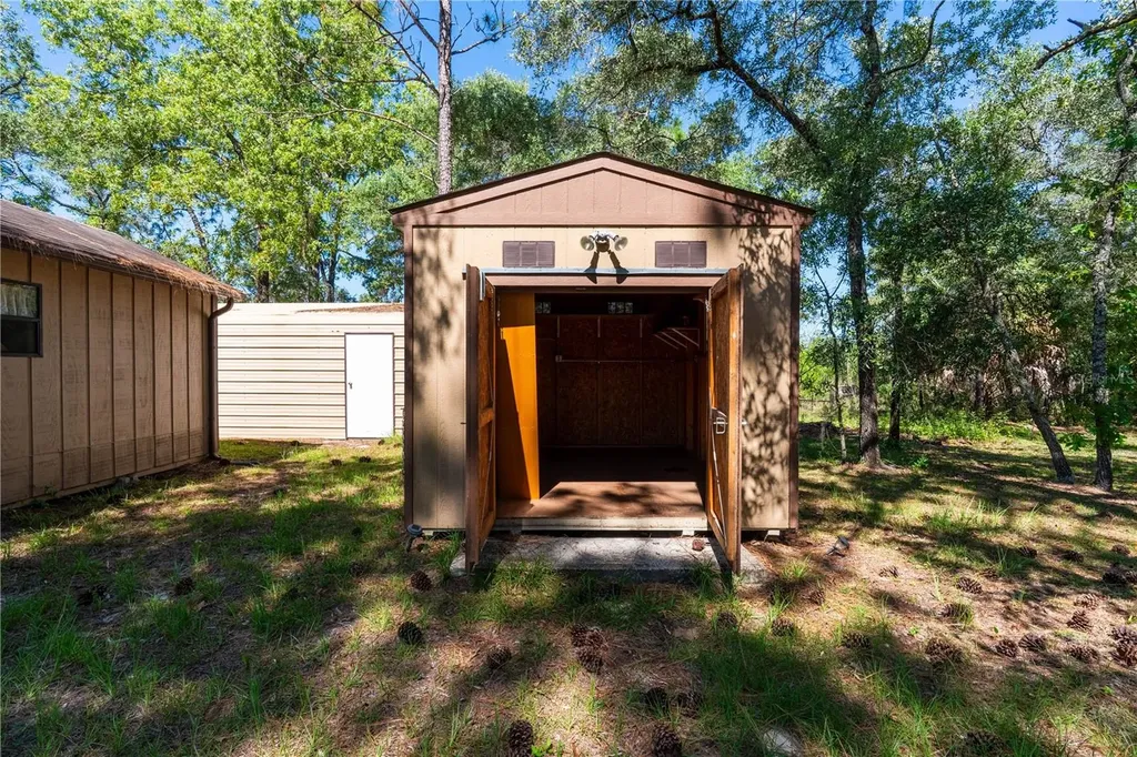 12691 SE 80th Street Morriston FL 32668