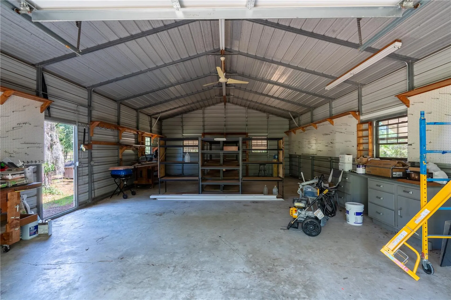 12691 SE 80th Street Morriston FL 32668