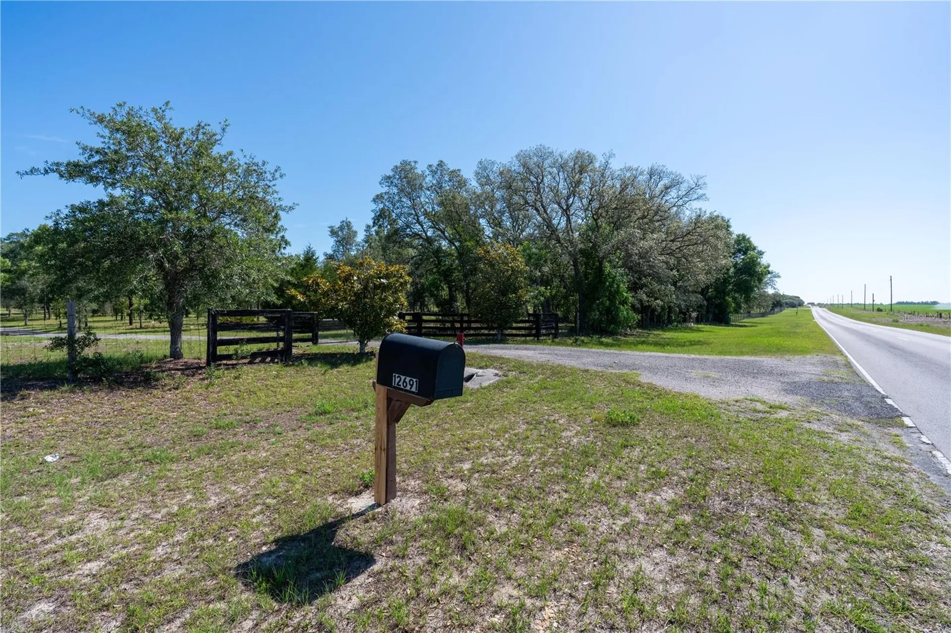 12691 SE 80th Street Morriston FL 32668