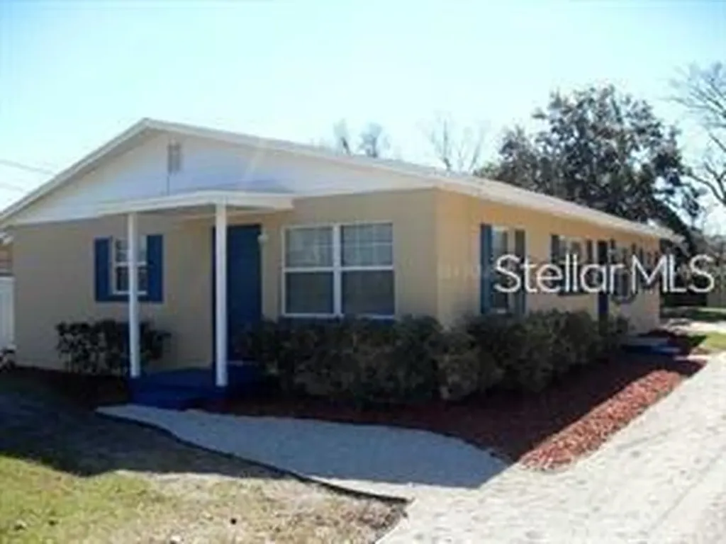 4528 Carter Street Orlando FL 32811