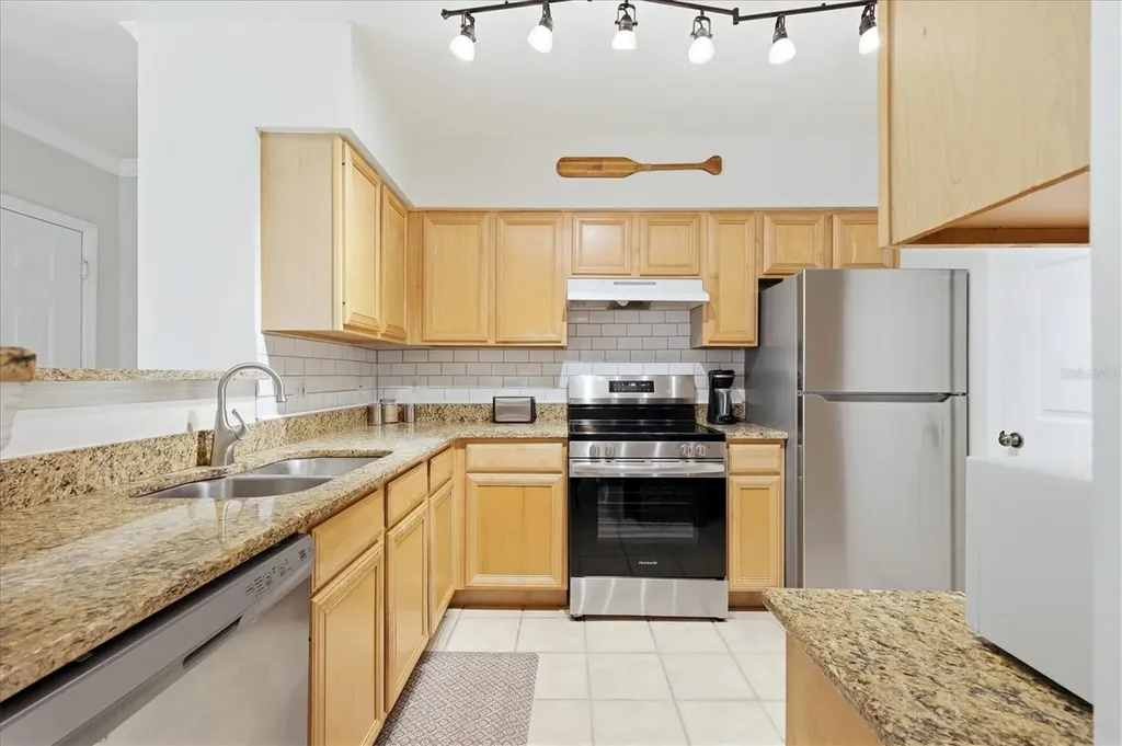 1000 Villagio Circle Sarasota FL 34237
