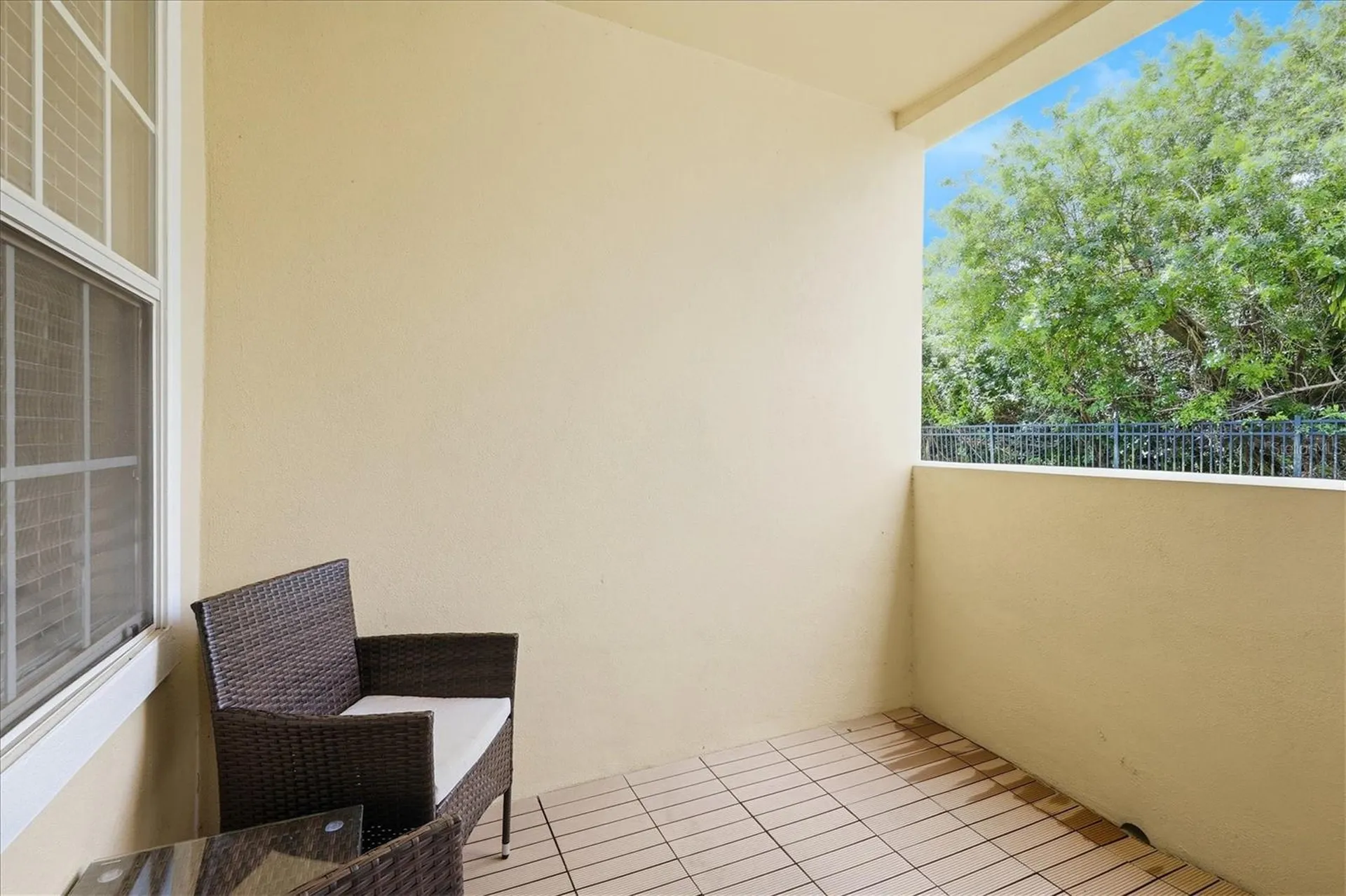 1000 Villagio Circle Sarasota FL 34237