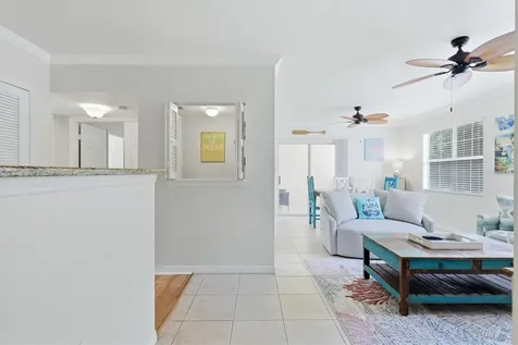 1000 Villagio Circle Sarasota FL 34237