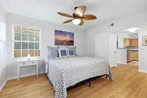 1000 Villagio Circle Sarasota FL 34237