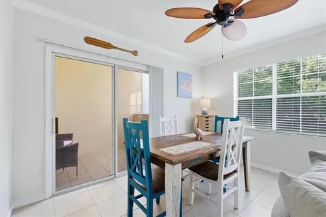 1000 Villagio Circle Sarasota FL 34237