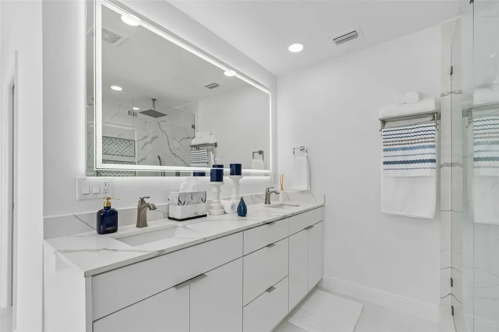 933 Eldorado Avenue Clearwater Beach FL 33767