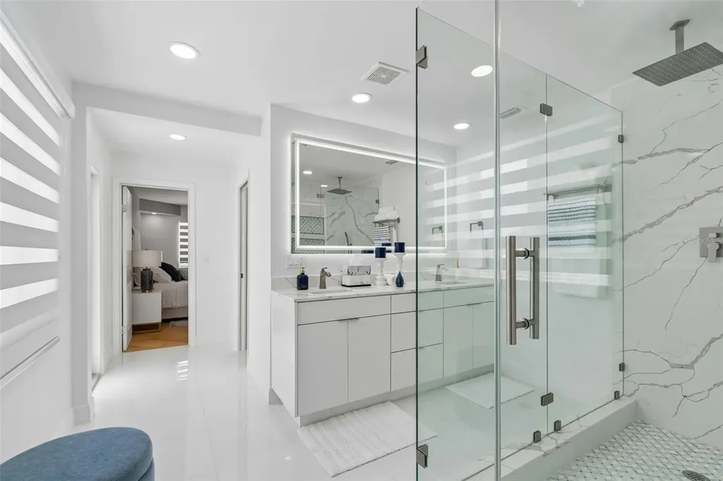 933 Eldorado Avenue Clearwater Beach FL 33767
