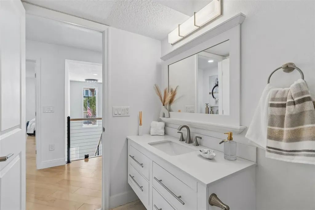 933 Eldorado Avenue Clearwater Beach FL 33767