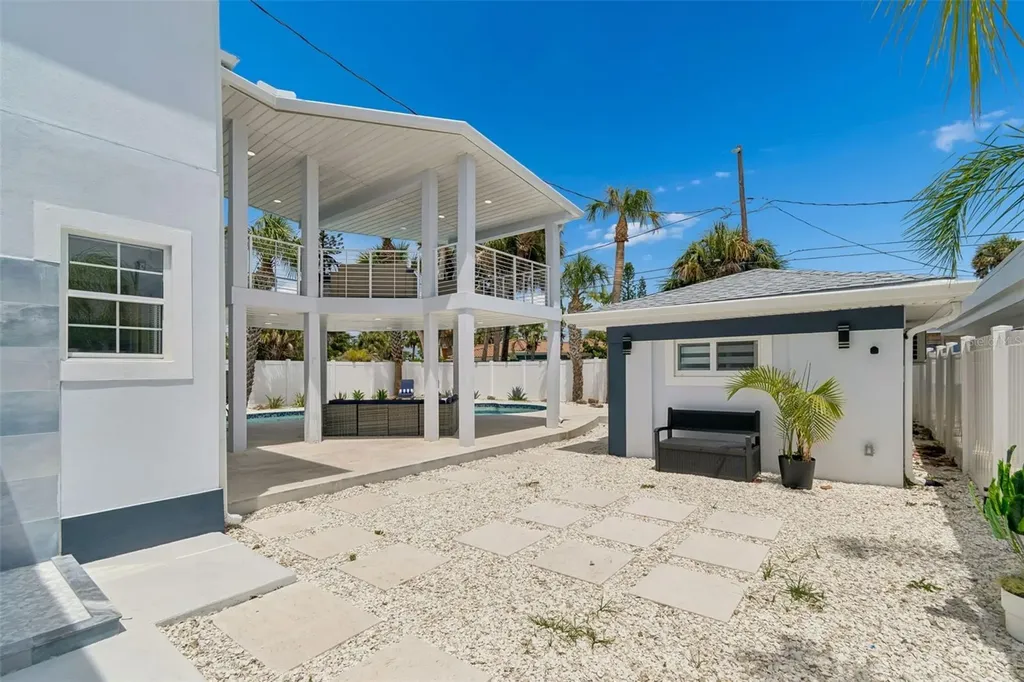 933 Eldorado Avenue Clearwater Beach FL 33767