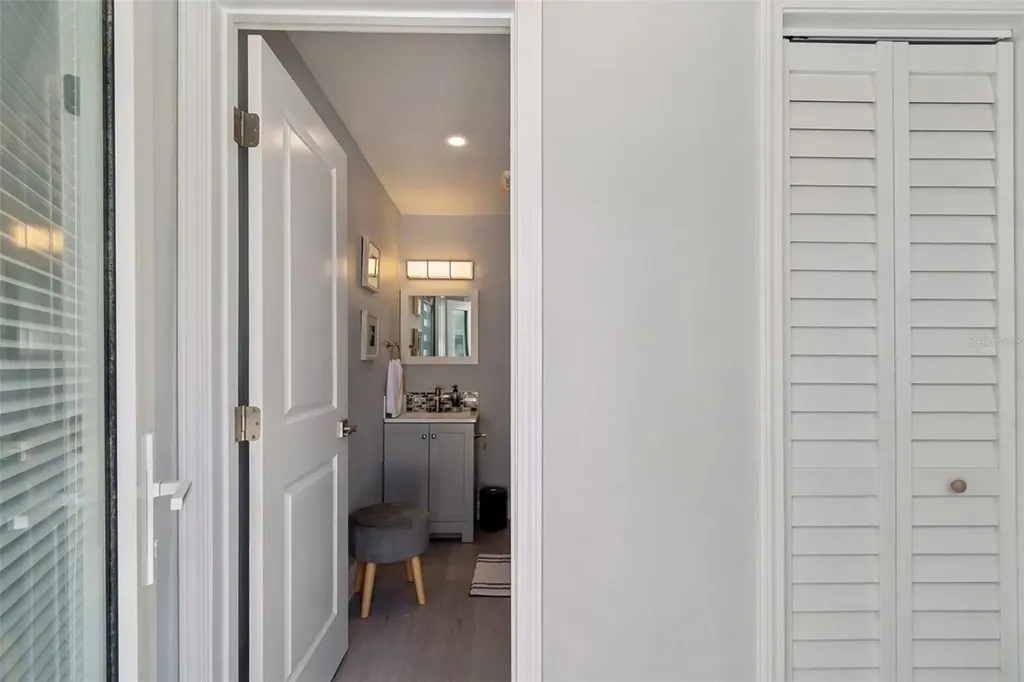933 Eldorado Avenue Clearwater Beach FL 33767