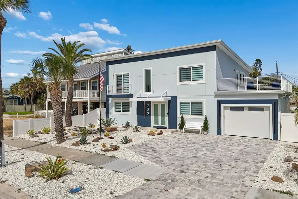 933 Eldorado Avenue Clearwater Beach FL 33767