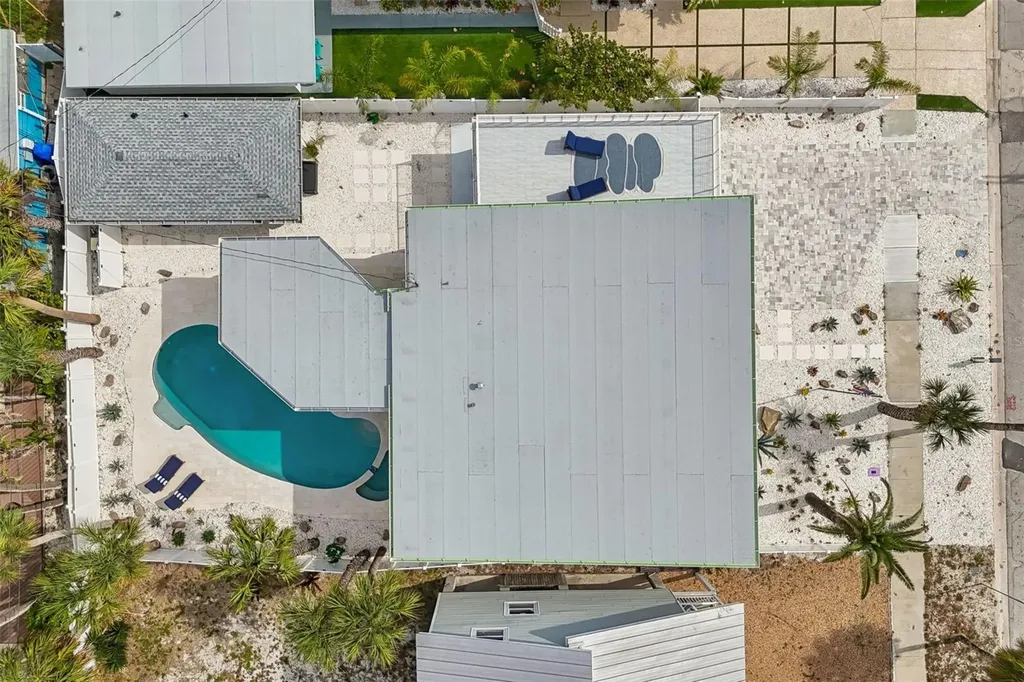 933 Eldorado Avenue Clearwater Beach FL 33767