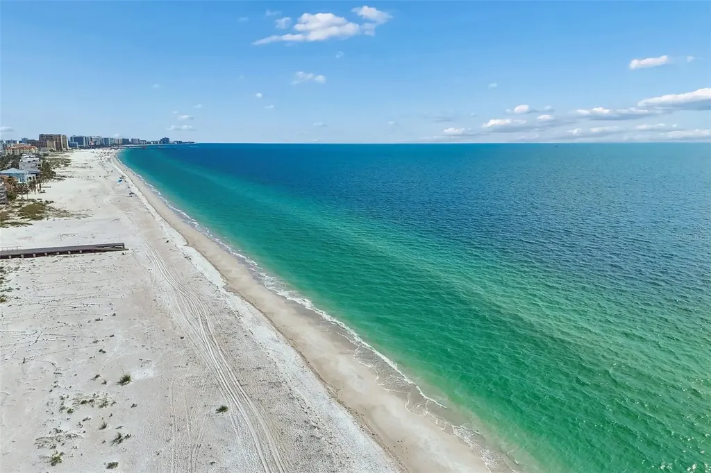 933 Eldorado Avenue Clearwater Beach FL 33767