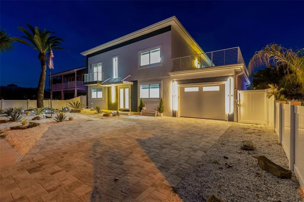 933 Eldorado Avenue Clearwater Beach FL 33767