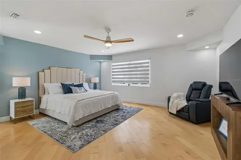 933 Eldorado Avenue Clearwater Beach FL 33767