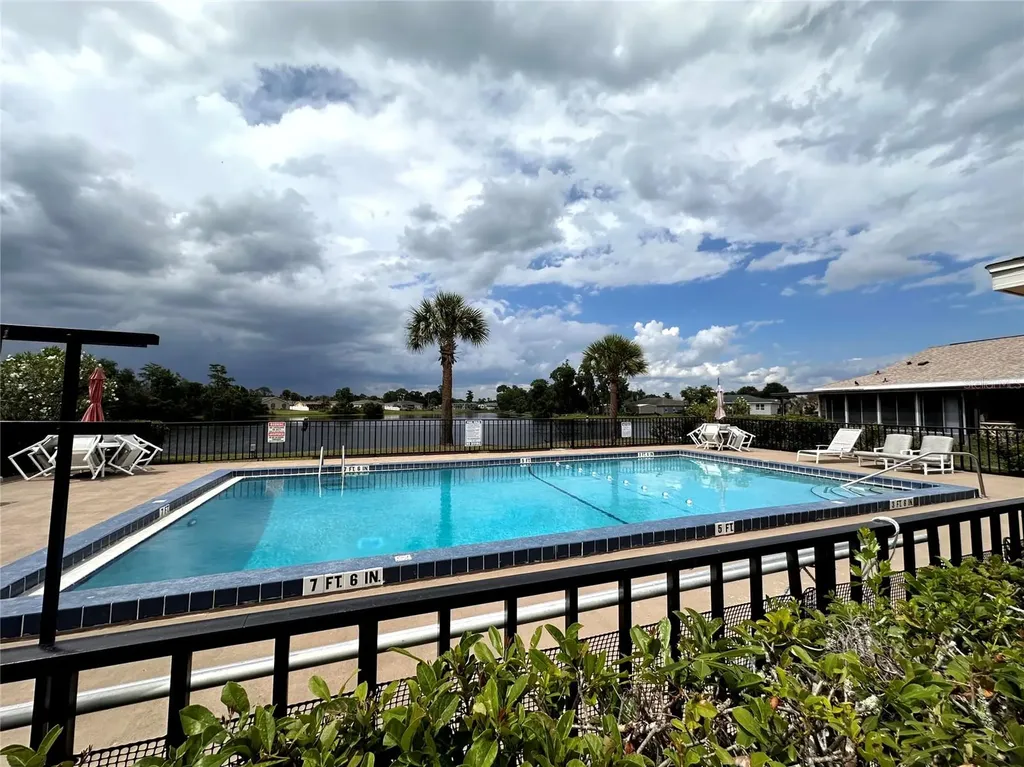 22 W Country Cove Way Kissimmee FL 34743