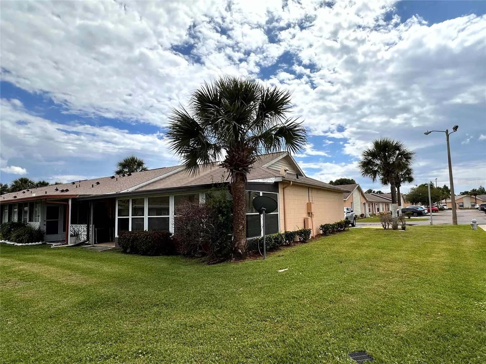 22 W Country Cove Way Kissimmee FL 34743