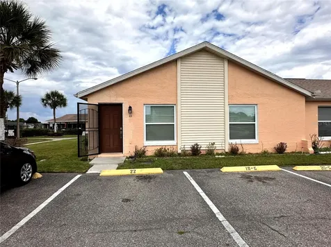 22 W Country Cove Way Kissimmee FL 34743