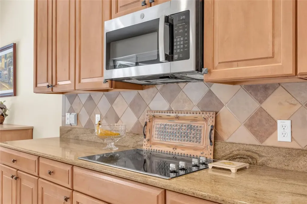 8513 Native Pine Way Orlando FL 32836