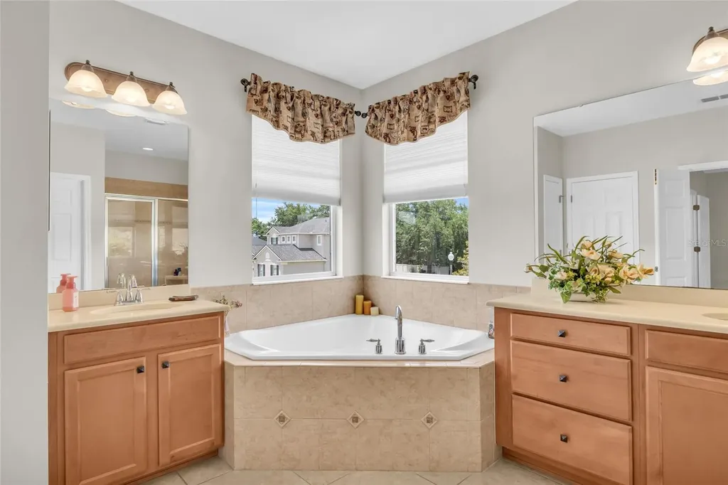 8513 Native Pine Way Orlando FL 32836