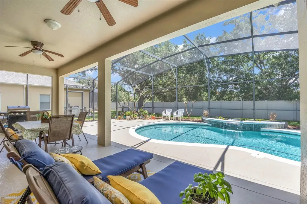 8513 Native Pine Way Orlando FL 32836