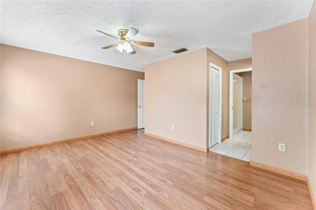 2024 Sheffield Court Oldsmar FL 34677